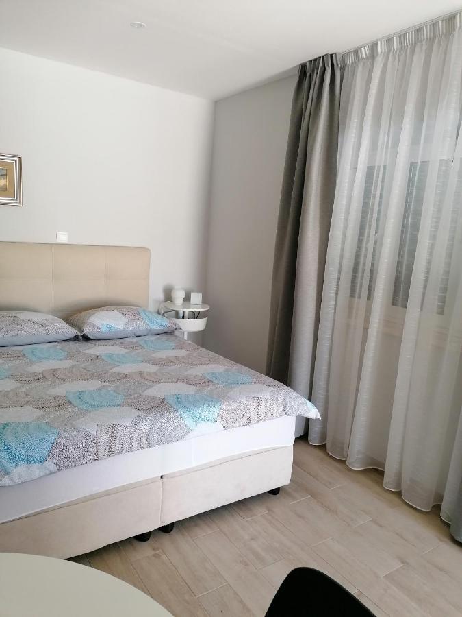 Apartman Ruzica Pucisca Eksteriør billede